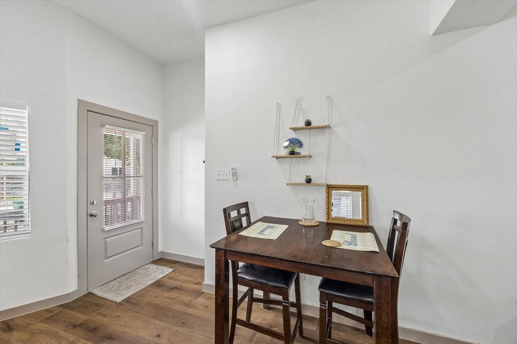1224 Welch Street - Photo 3