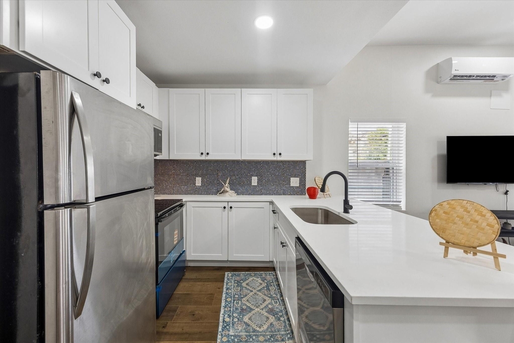 1224 Welch Street - Photo 5