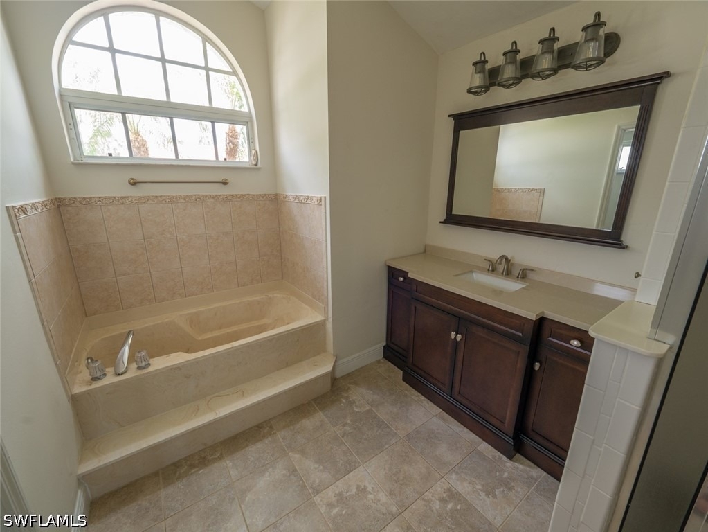 11394 Waterford Village Drive - Photo 12