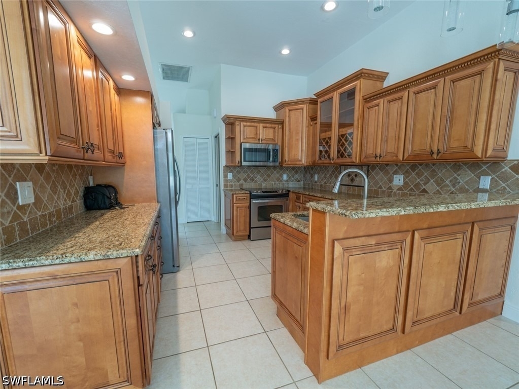 11394 Waterford Village Drive - Photo 8