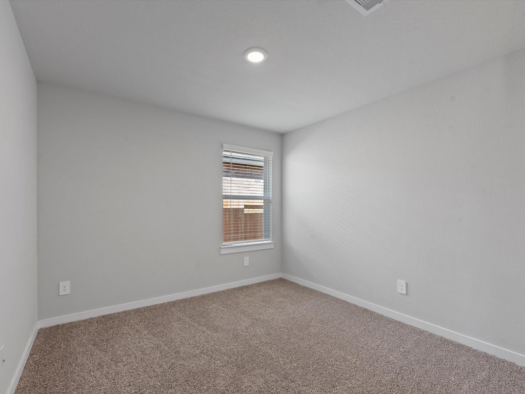 3335 Silverton Drive - Photo 27