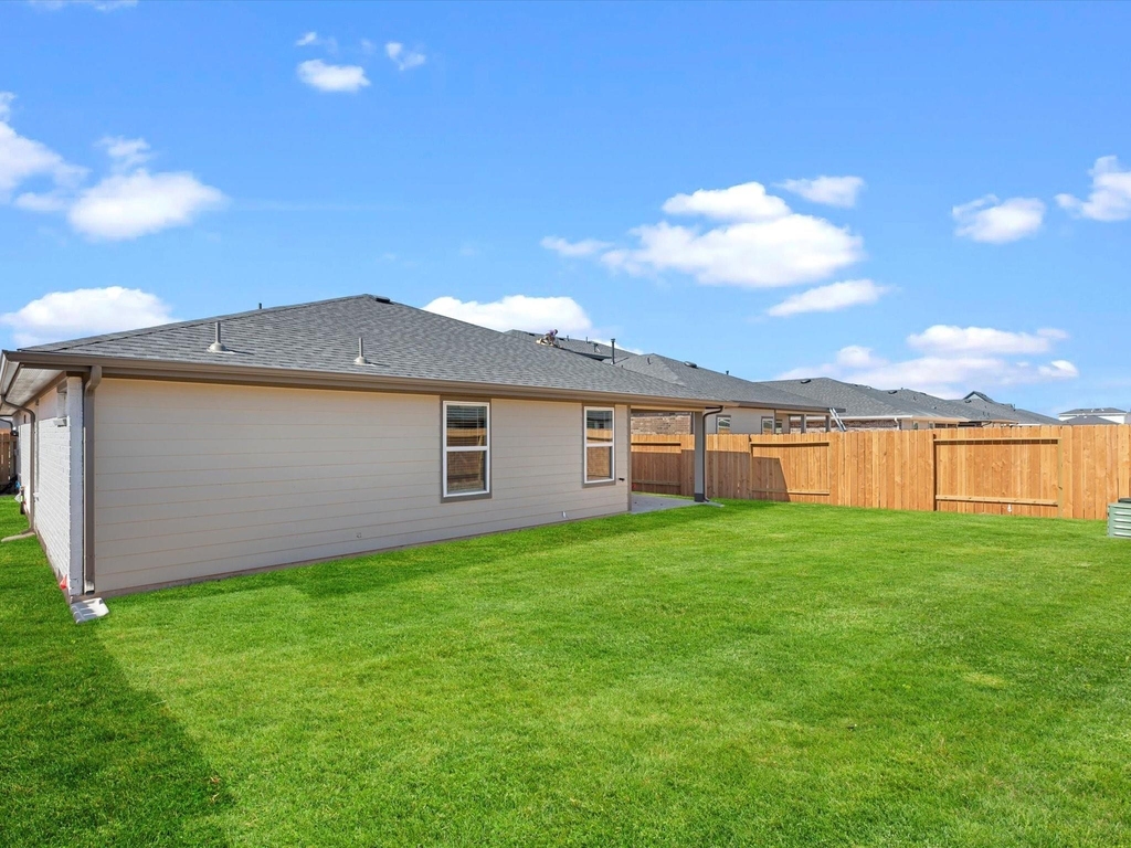 3335 Silverton Drive - Photo 34
