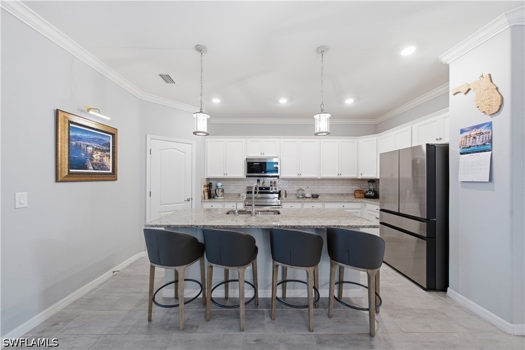 19584 Utopia Lane - Photo 2