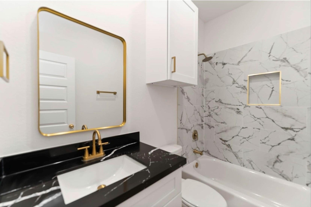 7809 Queen Street - Photo 18