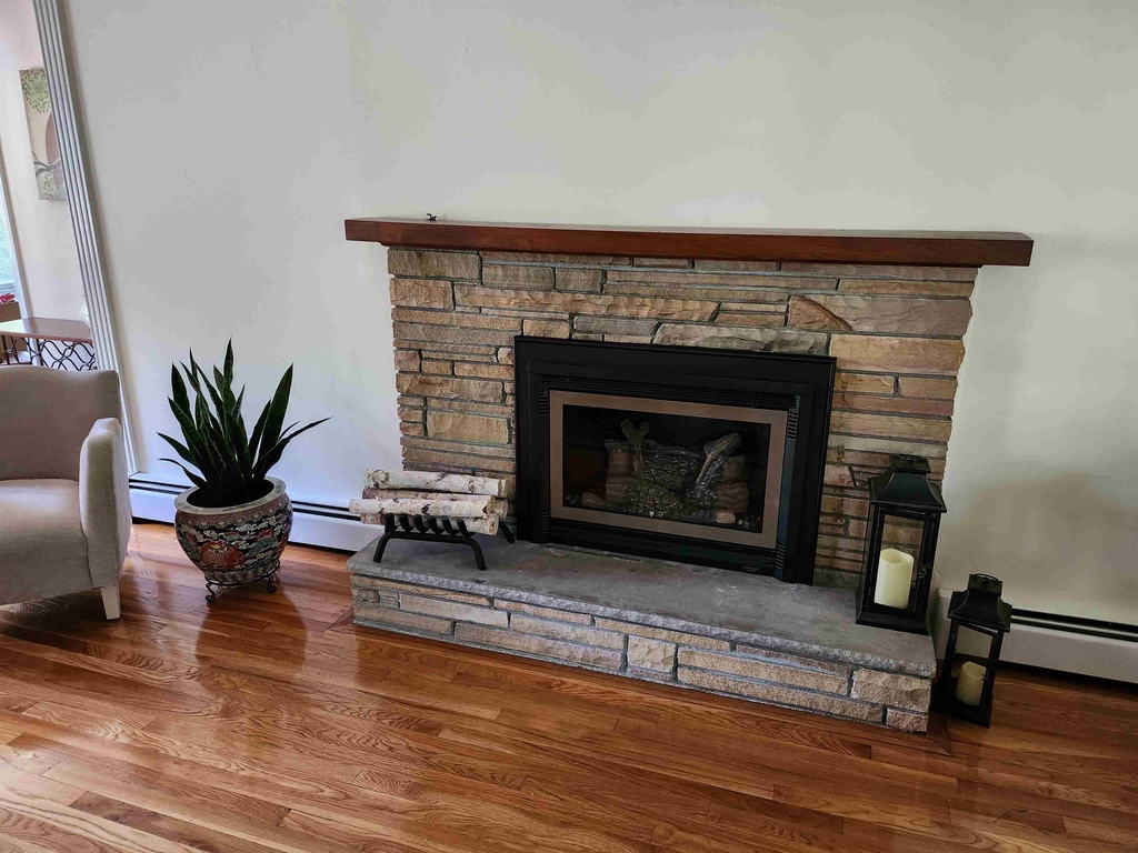 24 Chapel - Photo 8