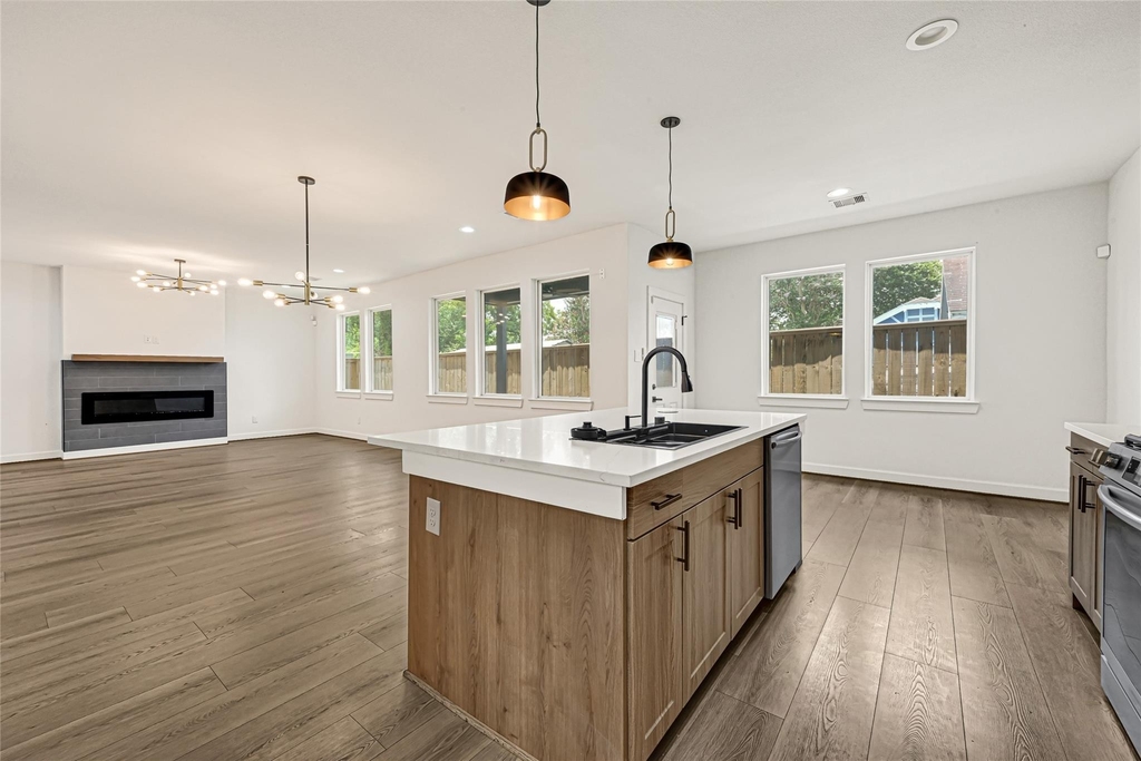 3613 Gano Street - Photo 2