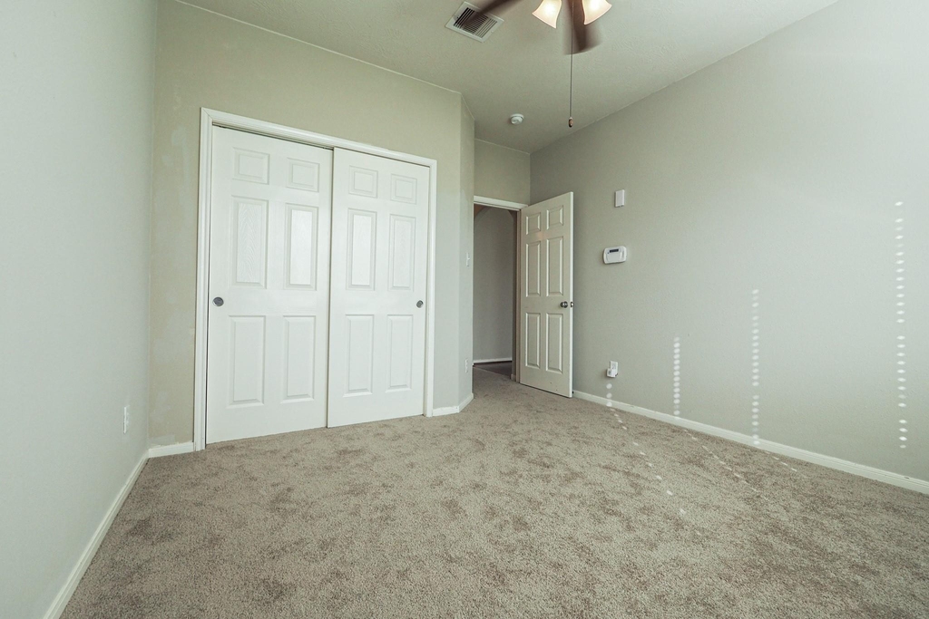 3638 Cottage Manor Lane - Photo 13