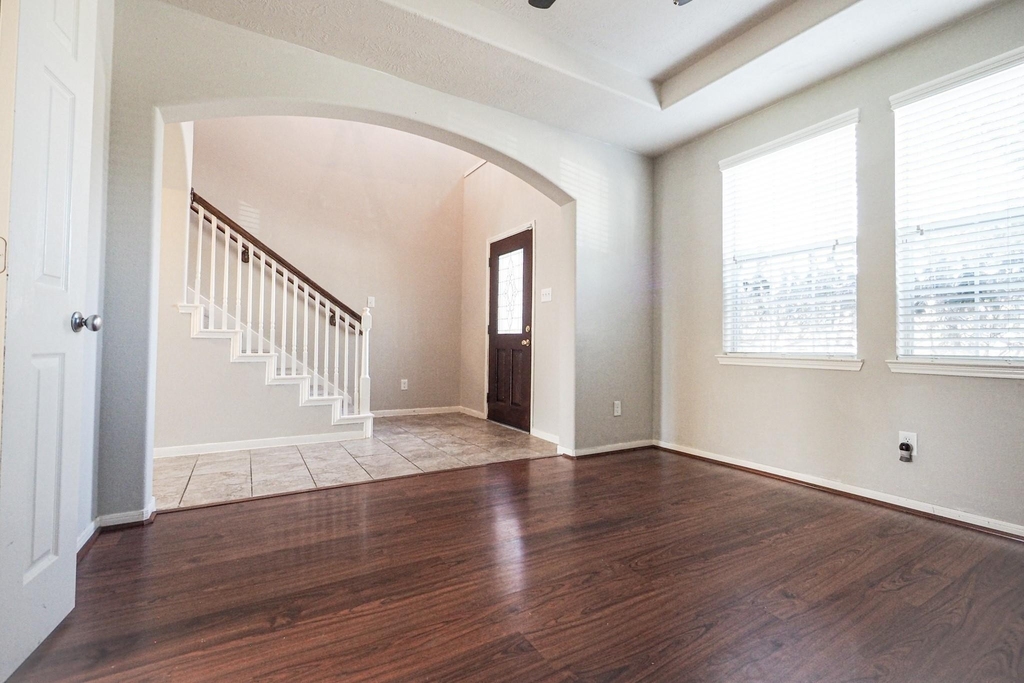3638 Cottage Manor Lane - Photo 6