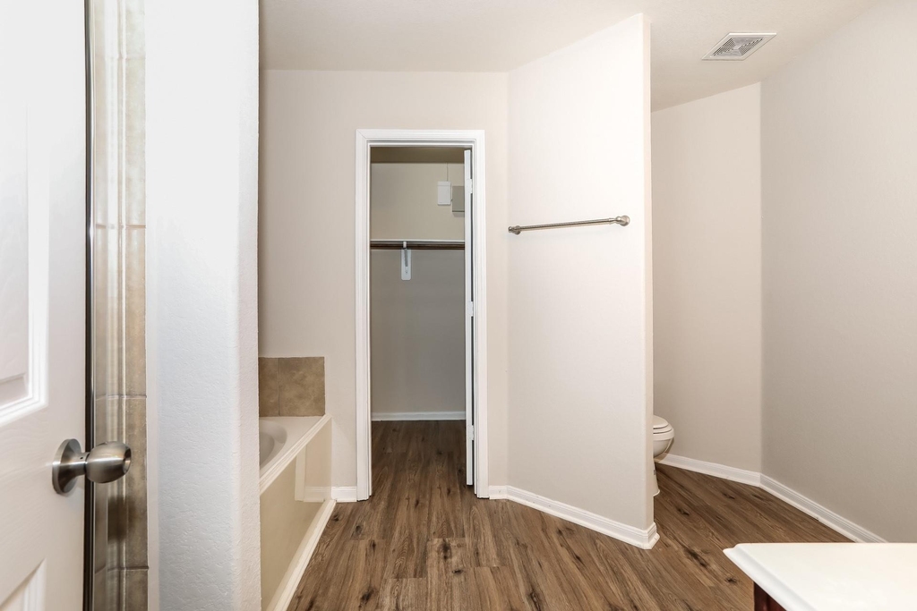 16738 N Gull Drive - Photo 8