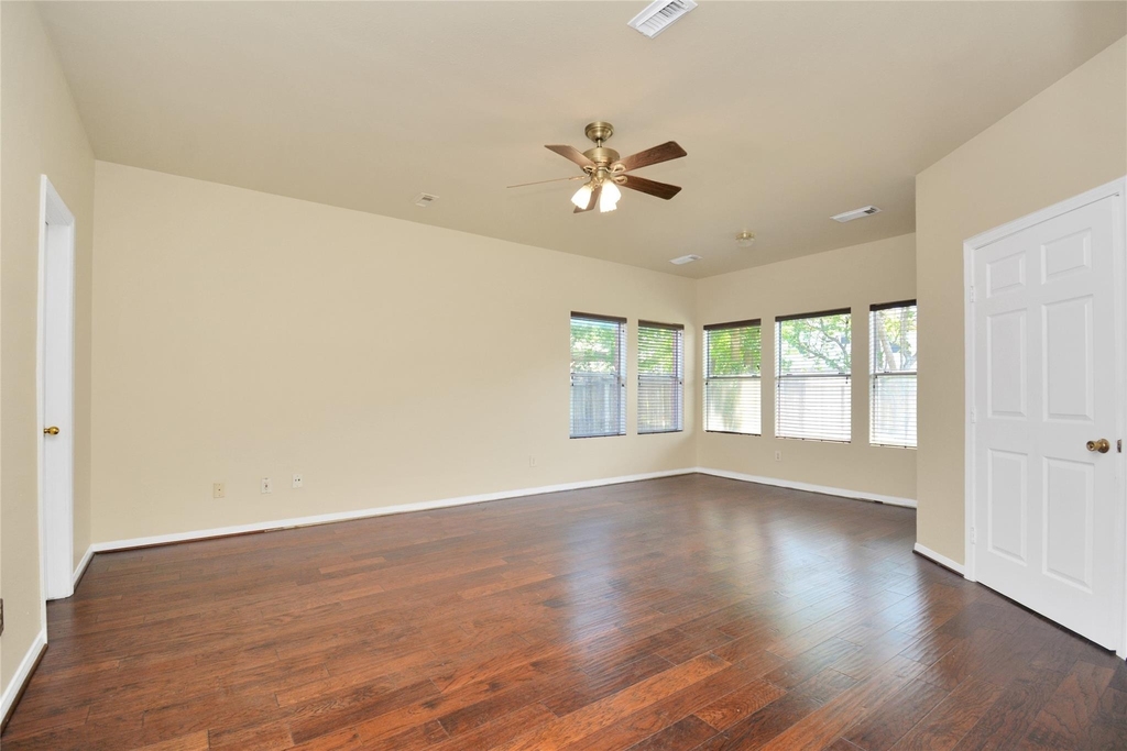 4123 Valedon Lane - Photo 19