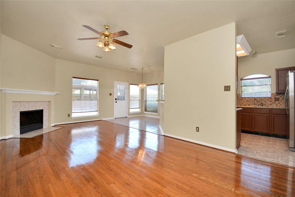 4123 Valedon Lane - Photo 9