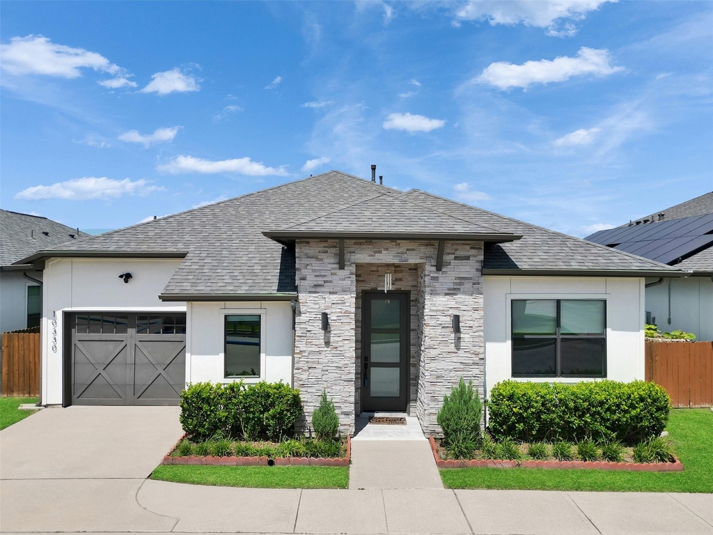 10330 Grove Row Avenue - Photo 1
