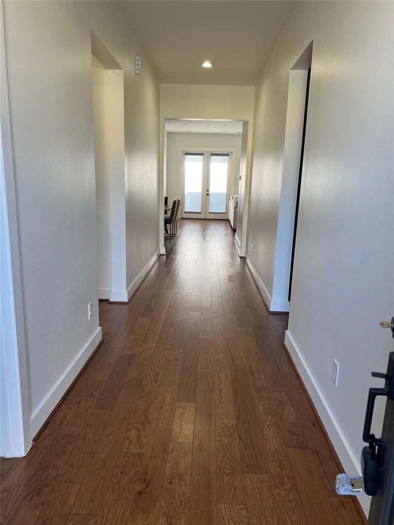 10330 Grove Row Avenue - Photo 2