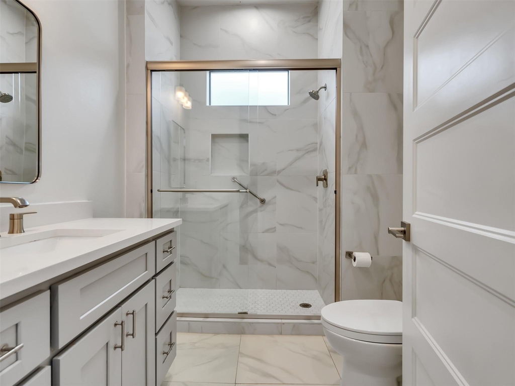 10330 Grove Row Avenue - Photo 17