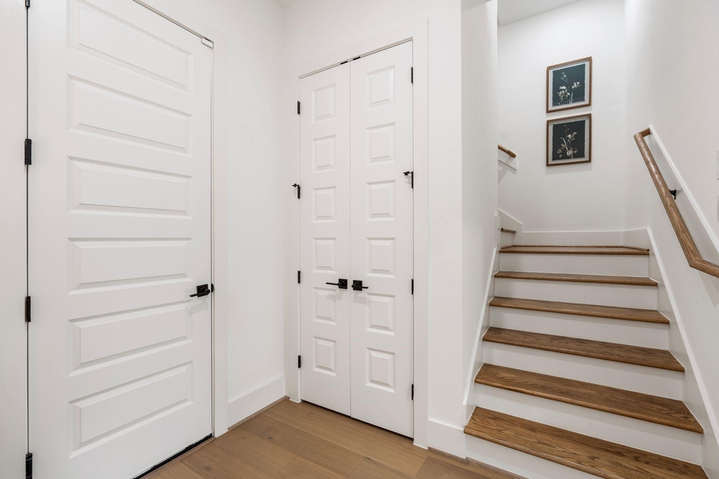 857 Fisher Street - Photo 6