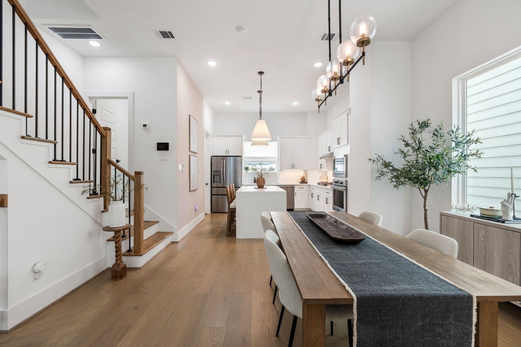 857 Fisher Street - Photo 4
