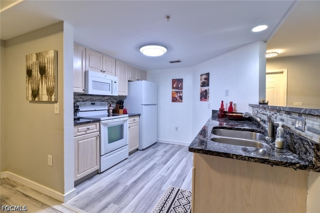 1775 Four Mile Cove Parkway - Photo 2