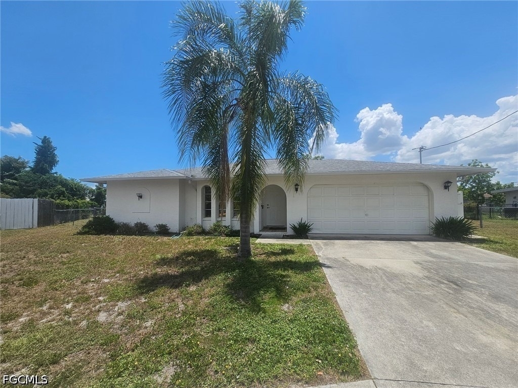 5989 Hillyer Court W - Photo 0