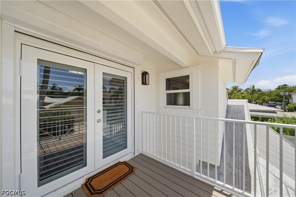248 4th Avenue S - Photo 34