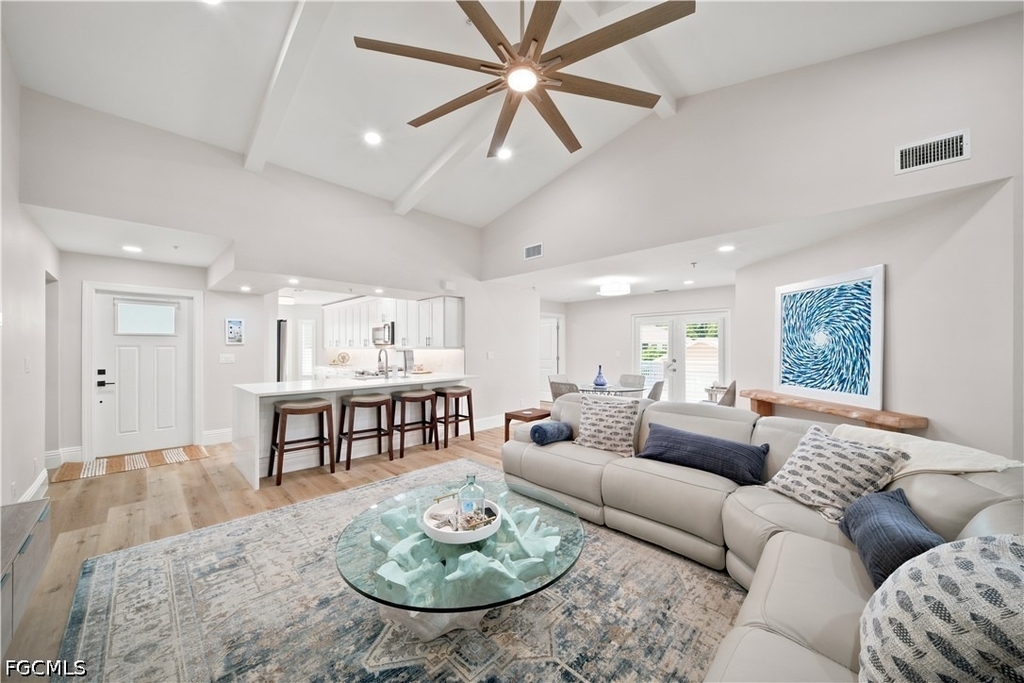 248 4th Avenue S - Photo 15