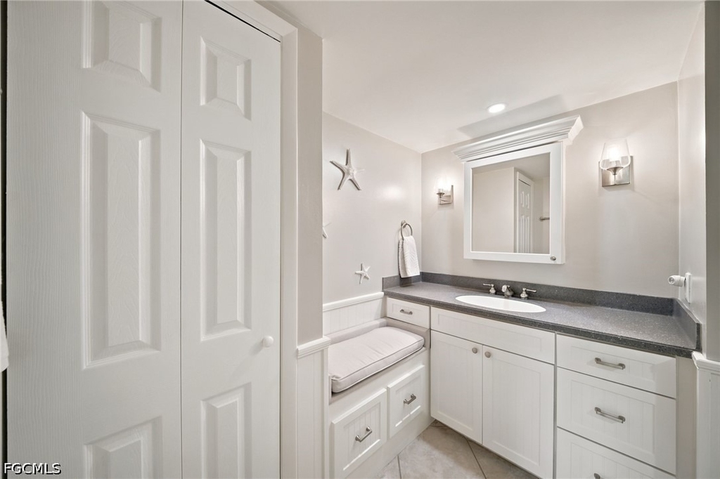 666 3rd Street S - Photo 18