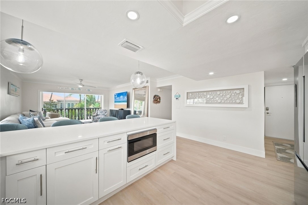 666 3rd Street S - Photo 1