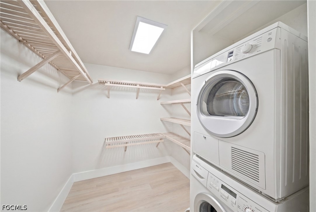 666 3rd Street S - Photo 17