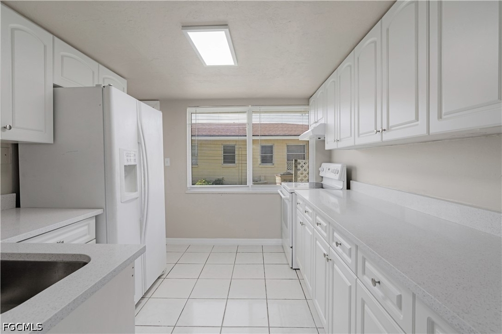 2927 Se 15th Place - Photo 10