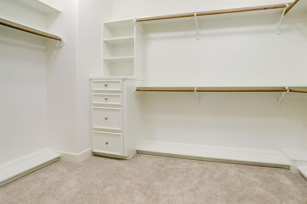 1412 Castle Court - Photo 17