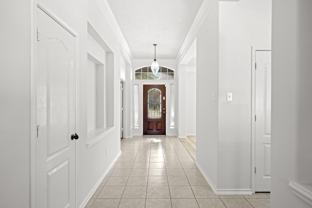 2415 Wyckchester Drive - Photo 3