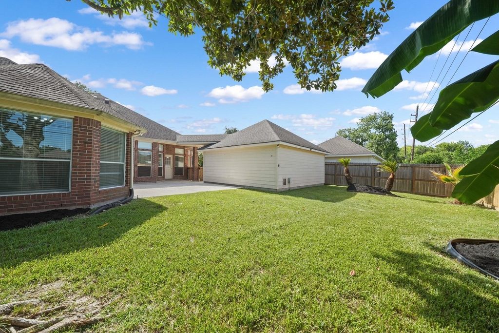 2415 Wyckchester Drive - Photo 25
