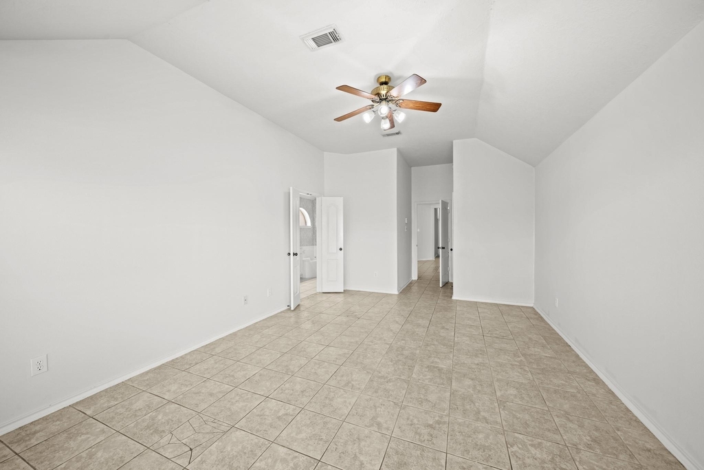 2415 Wyckchester Drive - Photo 14