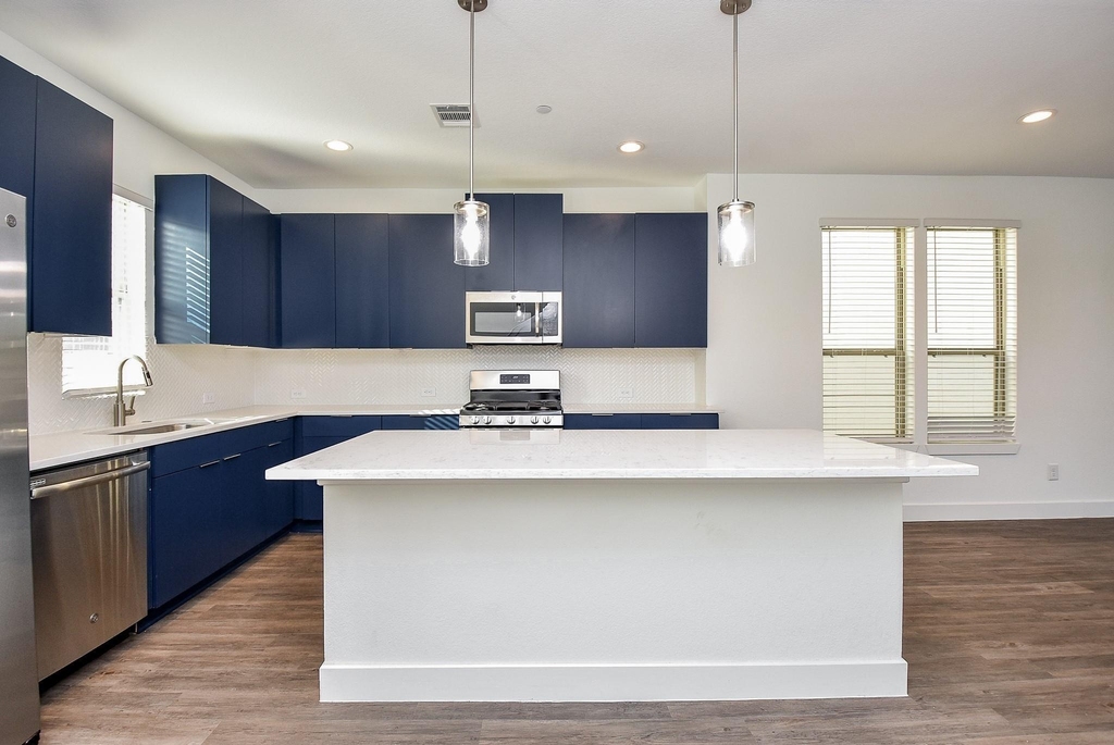 18708 Centro Main Street - Photo 16