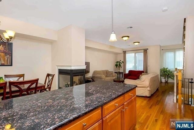 630 Valley Brook - Photo 7