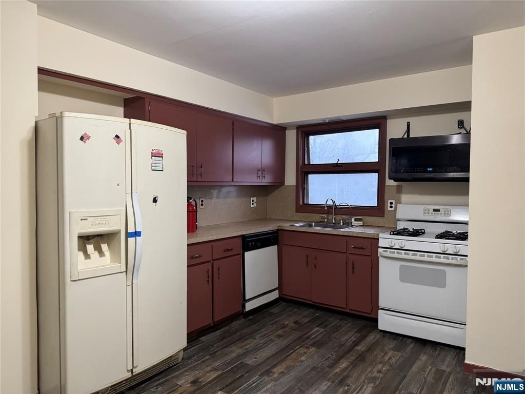 4 Chestnut - Photo 24