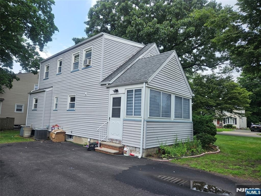 417 Sheffield - Photo 12