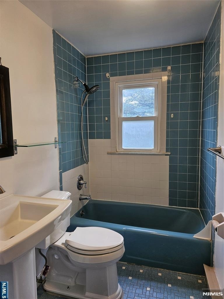 417 Sheffield - Photo 6