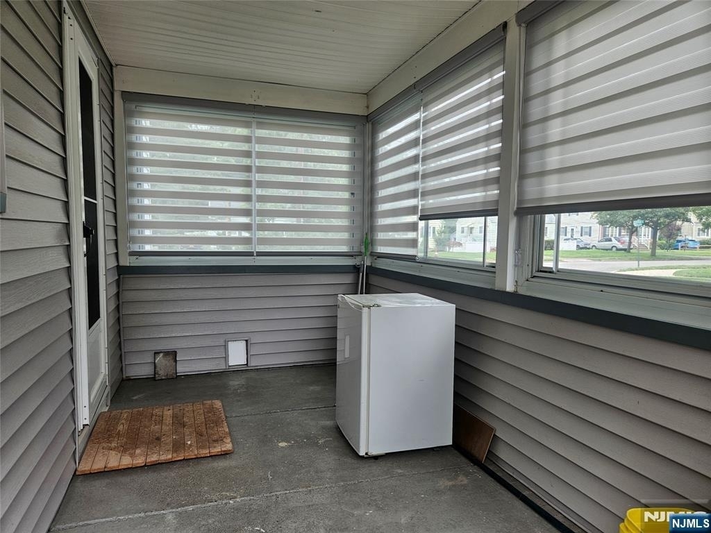 417 Sheffield - Photo 11