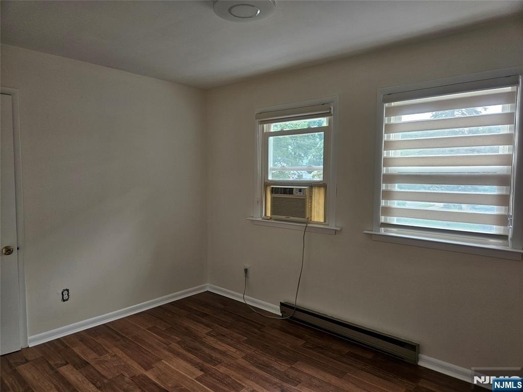 417 Sheffield - Photo 8