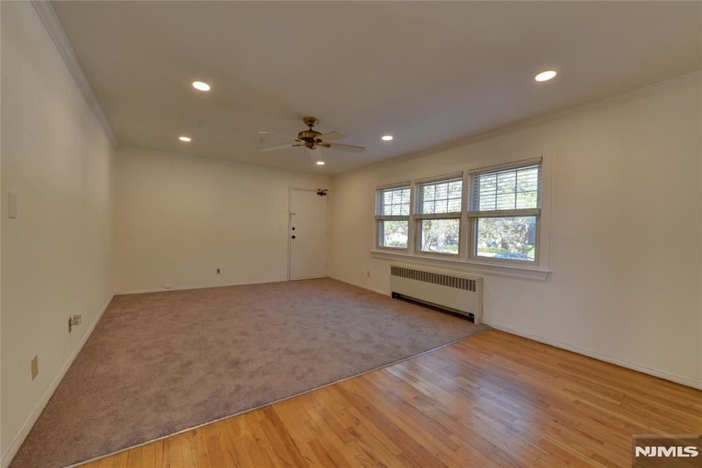 255 Bogert - Photo 5