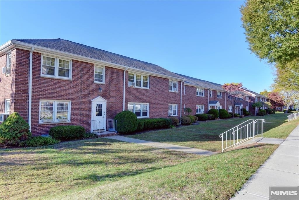 255 Bogert - Photo 22