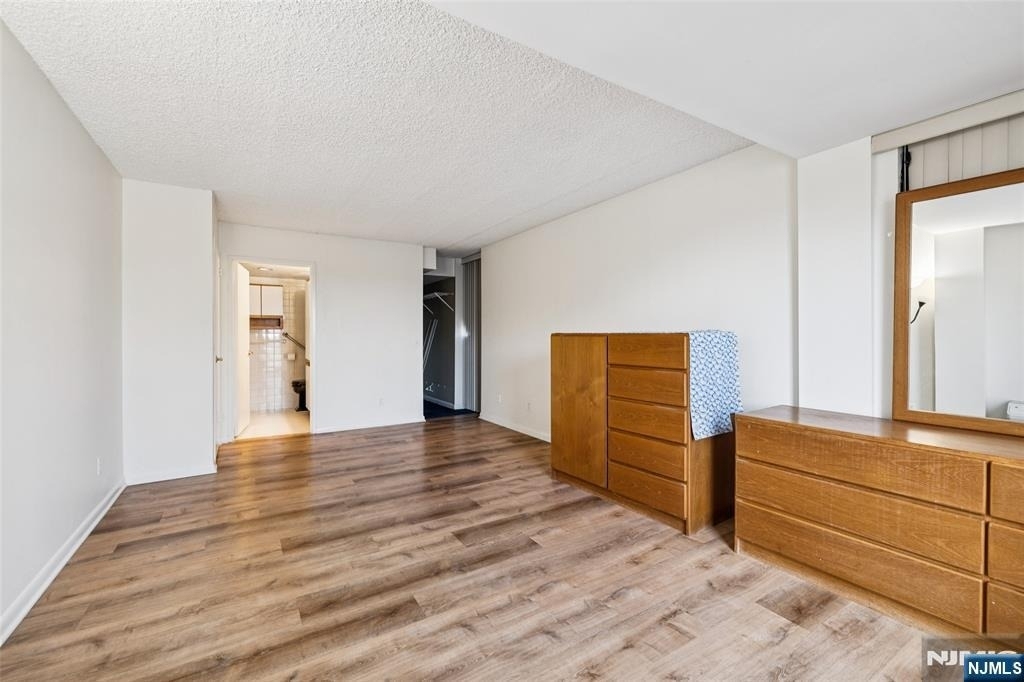 55 Clinton - Photo 16