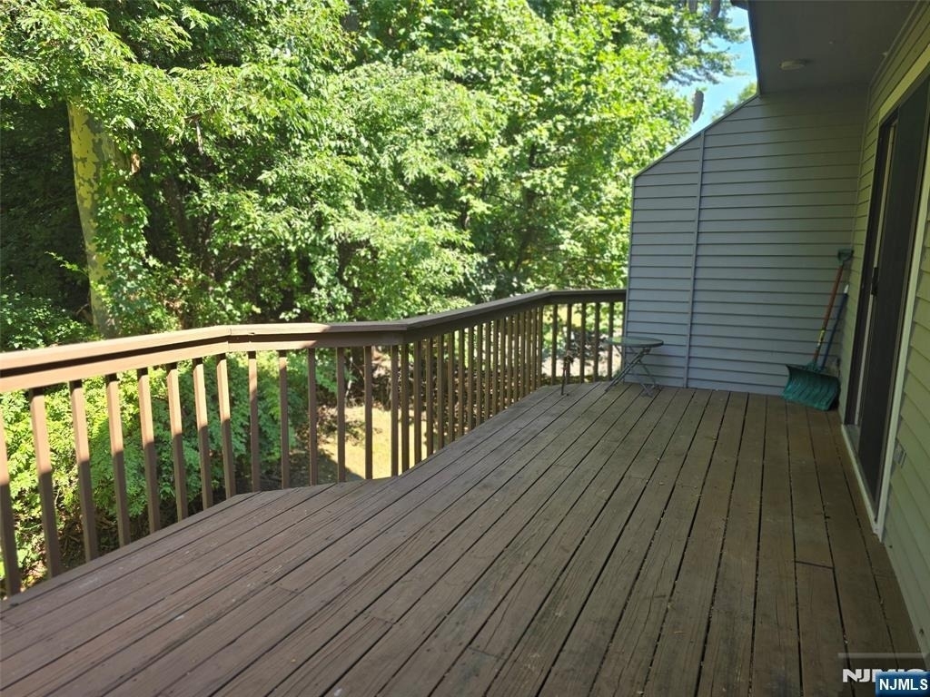 87 Lakeview - Photo 34