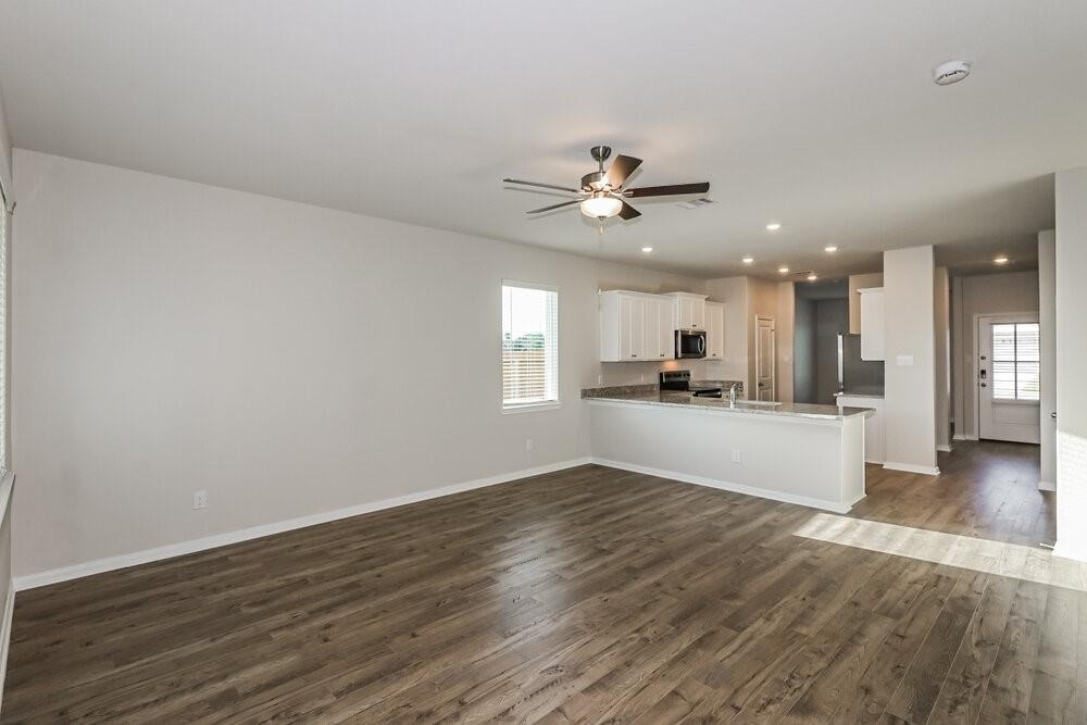 194 Emma Rose Drive - Photo 2