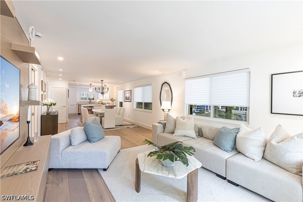 320 14th Avenue S - Photo 1
