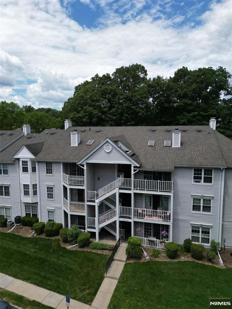 602 Lilac - Photo 1