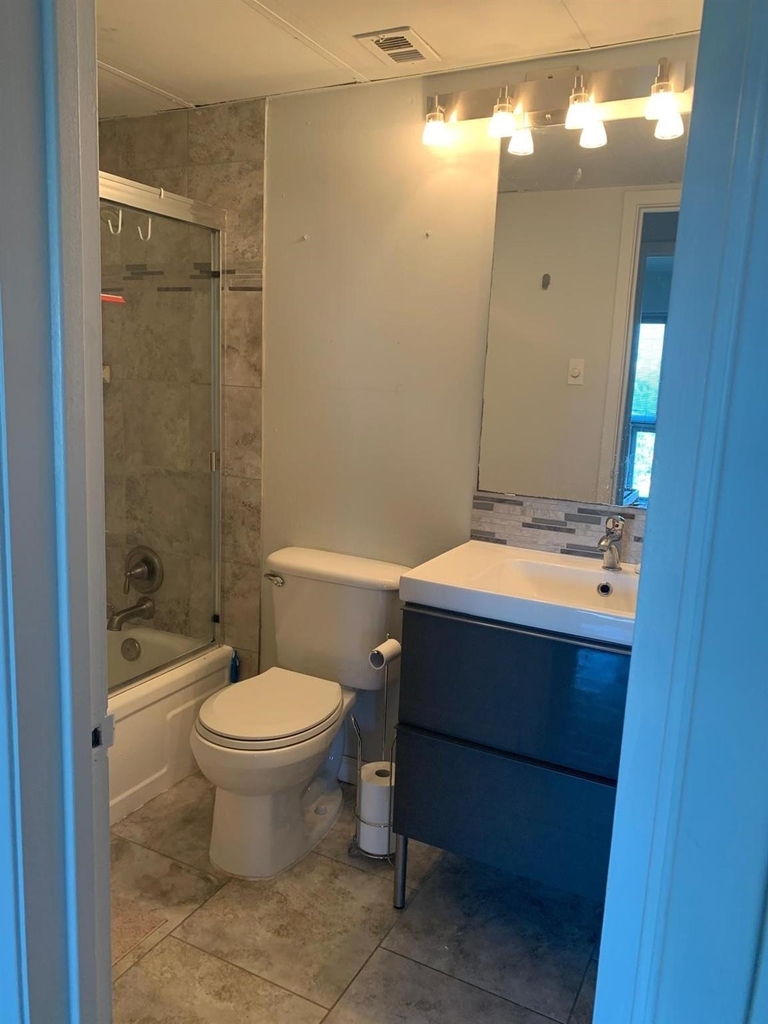 3600 Montrose Boulevard - Photo 6