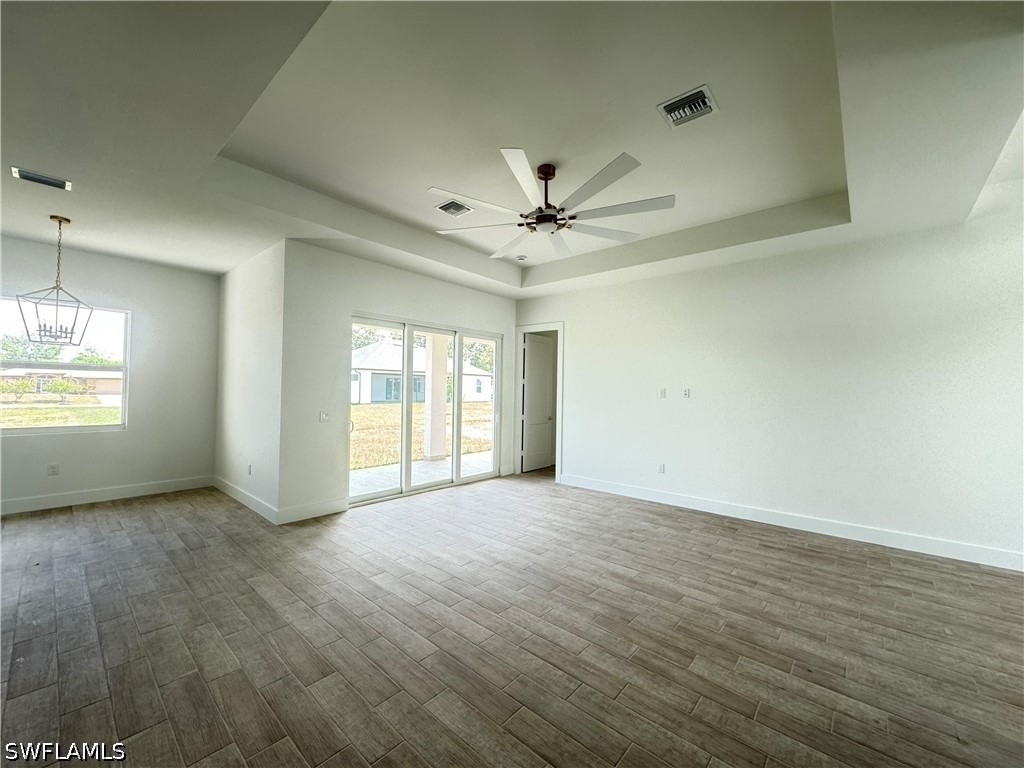 1421 Ne 17th Avenue - Photo 3