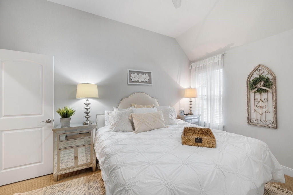 19 Cohasset Place - Photo 35