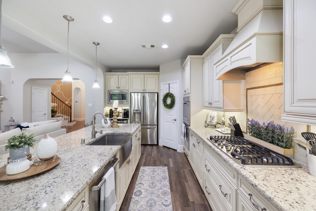 19 Cohasset Place - Photo 16